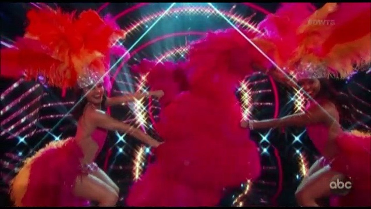 Mary Lou Retton & Sasha Farber - Samba