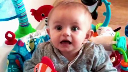 Aislinn Derbez le enseña a decir mamá a su hija Kailani