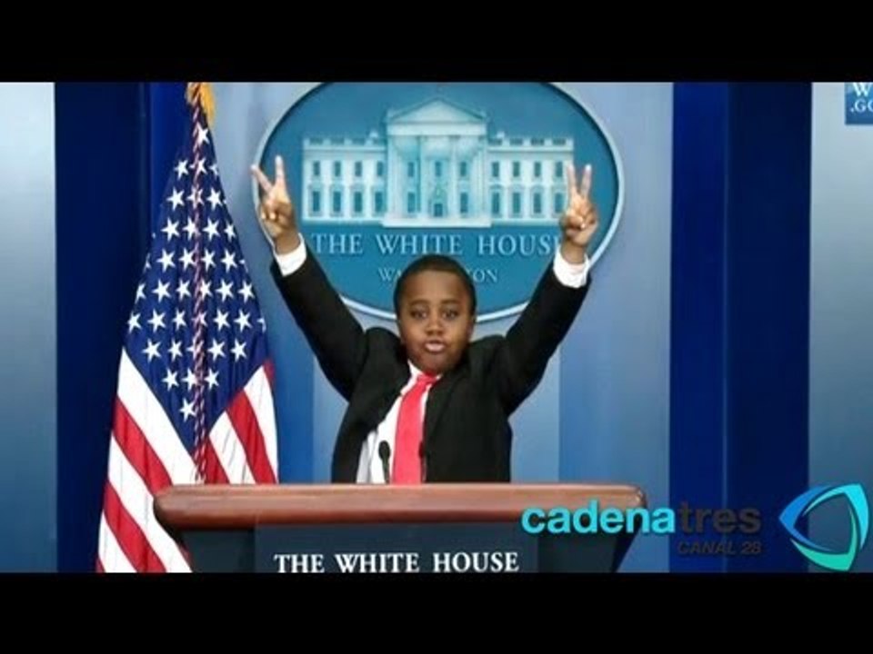 Niño presidente reemplaza a Barack Obama y toma el mando de la Casa Blanca (Increíble broma)