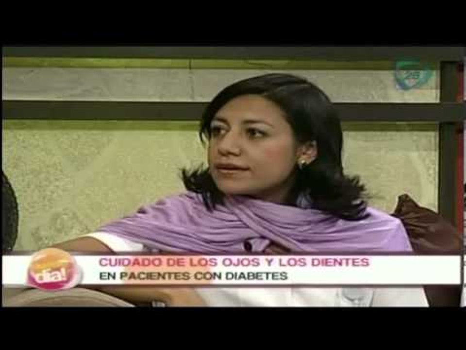 ¿Cuál es la importancia del cuidado de los ojos y dientes en una persona diabética?