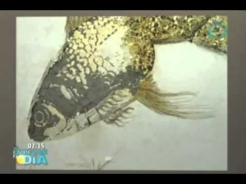 Figuras hechas con restos de oro y fierros viejos