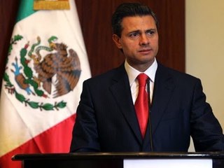 Enrique Peña Nieto participa en Foro Económico para América Latina