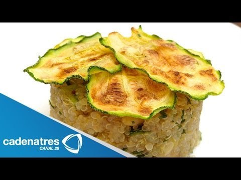 Receta para preparar quinoa con calabacitas al grill, garbanzos y comino. Receta de quinoa