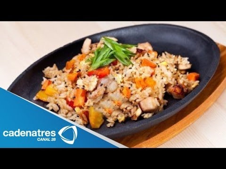 Receta para preparar arroz frito de edadames. Receta de arroz / Arroz japonés / Comida japonesa