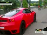 Niño de 9 años conduce Ferrari y Lamborghini