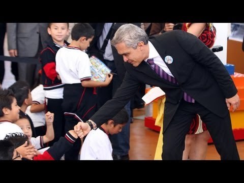 Mancera Espinosa se compromete a atender las necesidades de la niñez