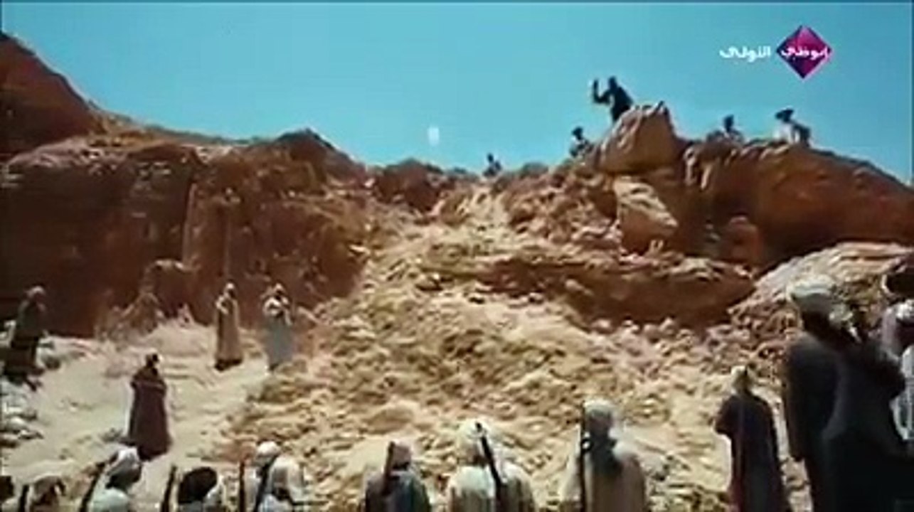 ربنا يكفينا شر ناس عاملة بتحبنا