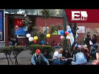Estudiantes de la Universidad de la Ciudad de México toman rectoría / Titulares Vianey Esquinca