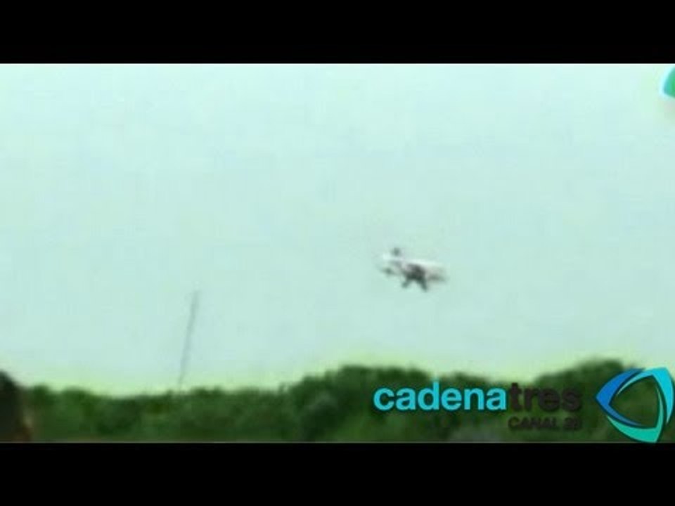 Muere piloto al estrellarse avioneta en exhibición aérea en Turquía