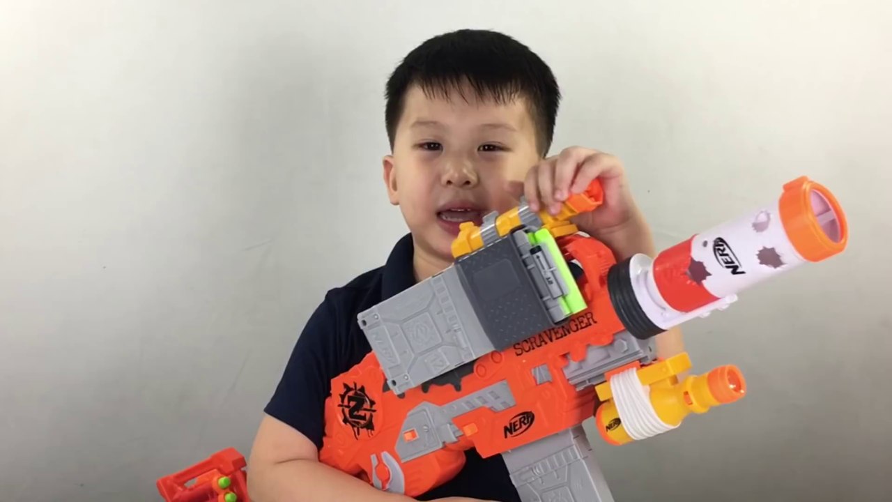 Zombie Strike Scravenger - Super Powerful 2018 Blasters from Nerf