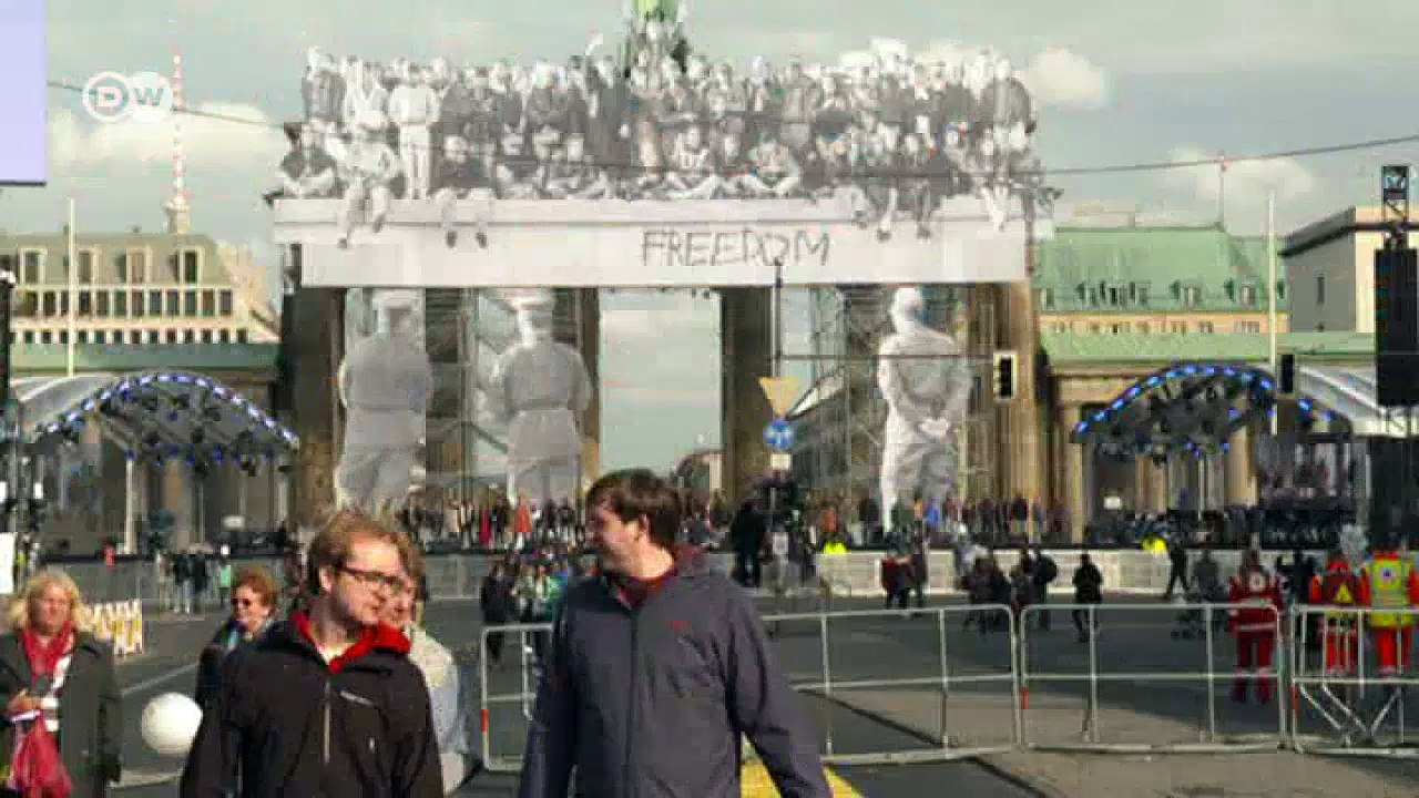 Streetart zum Tag der Deutschen Einheit | DW Deutsch