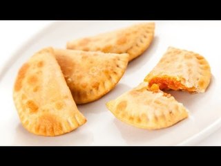 Receta de Empanadas de Atún con Salsa Chimichurri Cremosa