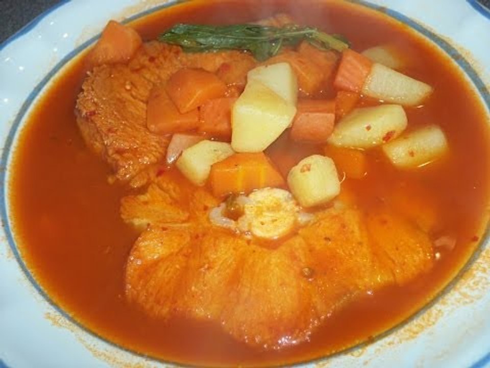 Receta de Caldo de Pescado con Azafrán /  Caldo de Pescado con Azafrán