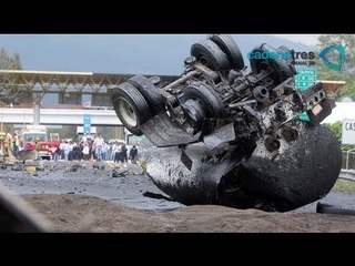 Investigaciones de la pipa que se impacta en caseta de peaje de Michoacán