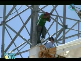 Hombre intenta suicidarse en Ciudad Juárez (VIDEO)