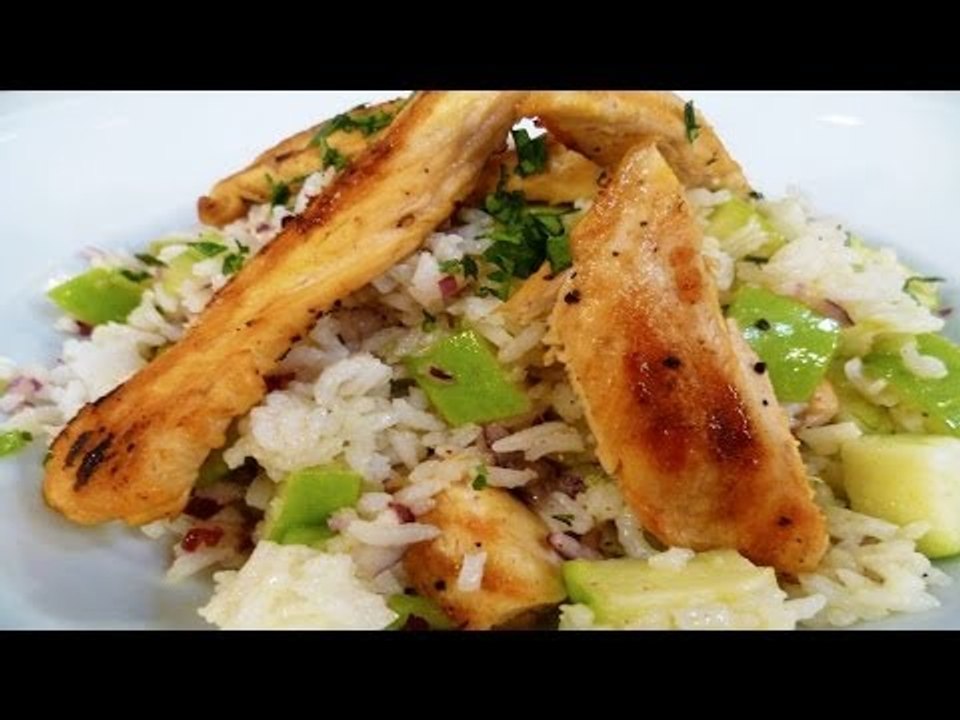 Receta para preparar ensalada de pollo con arroz. Ensalada de pollo / Pollo con arroz