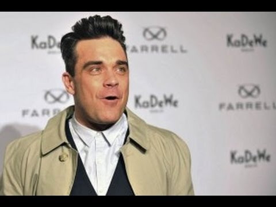Robbie Williams le compraría a su hija drogas de calidad