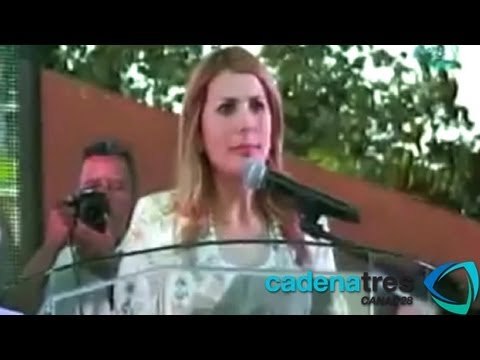Margarita Arrellanes, alcaldesa de Monterrey, entrega las llaves de la ciudad a Jesucristo