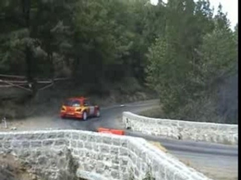 Glissades au rallye des vallées 2007