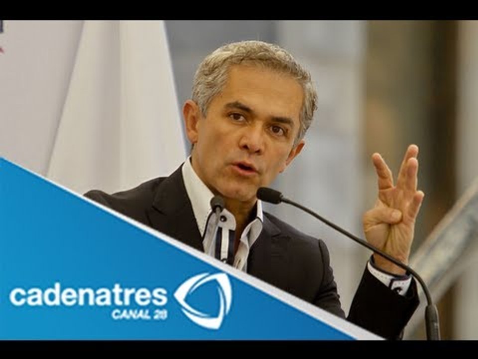 Miguel Ángel Mancera retoma tema de transporte público, insiste en renovar microbuses