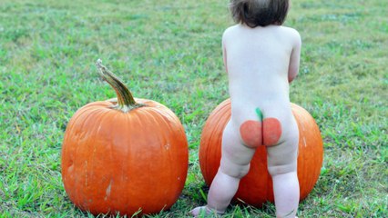 Transformer son postérieur en citrouille, voilà une belle idée pour Halloween !