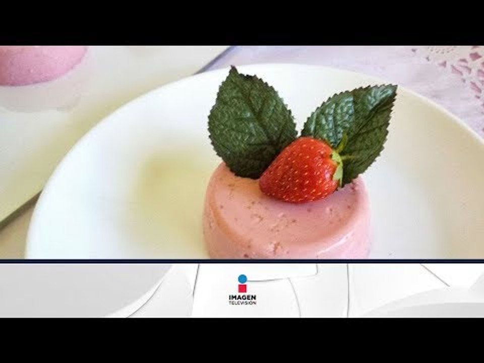 Receta de panna cotta de fresas con compota de fresas