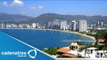 Acapulco recibe a miles de turistas en sus hermosas playas