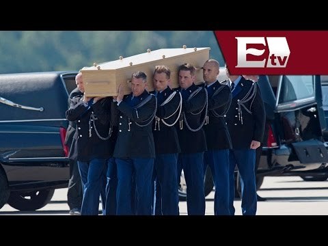 Recibe Holanda restos de víctimas de catástrofe aérea en Ucrania / Global