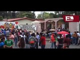 Maestros bloquean carreteras en Michoacán/Titulares de la noche