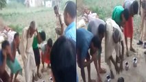 Begusarai: Villagers को खुले में शौच जाना पड़ गया महंगा, अधिकारी ने दी अनोखी सजा । वनइंडिया हिंदी