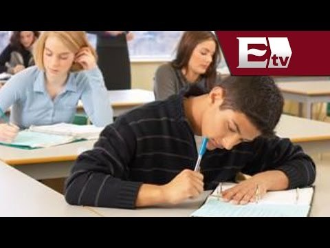 GDF otorgará becas a 298 estudiantes para continuar sus estudios universitarios en EU