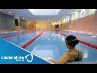 Becan con clases de natación a niños con obesidad en Chalco