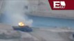 Rebeldes sirios atacan y destruyen tanque del ejército/ Global