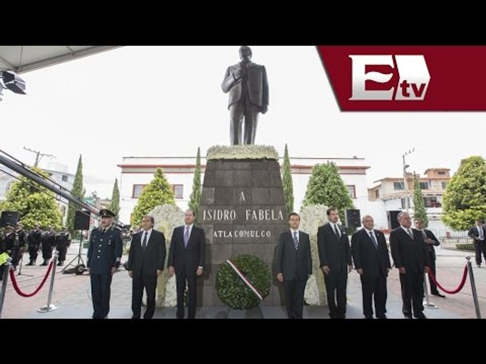 El presidente Peña Nieto conmemora aniversario luctuoso de Isidro Favela/ Titulares