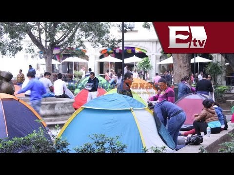 Maestros de la sección 22 retiran su plantón del centro de Oaxaca / Excélsior a la media