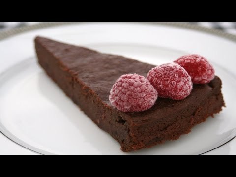 Pastel de chocolate con frambuesas / Recipe raspberries and chocolate cake