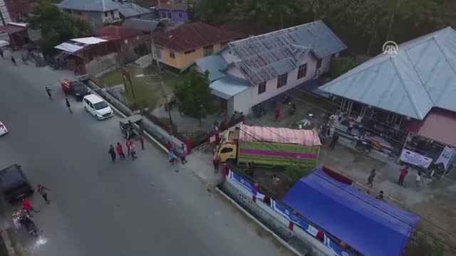 İhh, Endonezyalı 7 Bin 400 Afetzedeye Acil Yardım Ulaştırdı