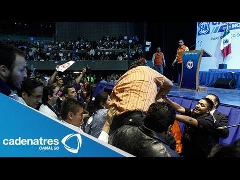 PAN reforma estatutos entre quejas y abucheos; investigarán actos de protesta