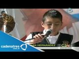 Conmovedora historia del primer día de clases del niño ganador de la Olimpiada del Conocimiento