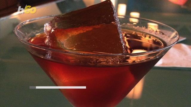 If You've Got Money to Burn, These $325 'Luxury' Ice Cubes Will Keep Drinks Cool