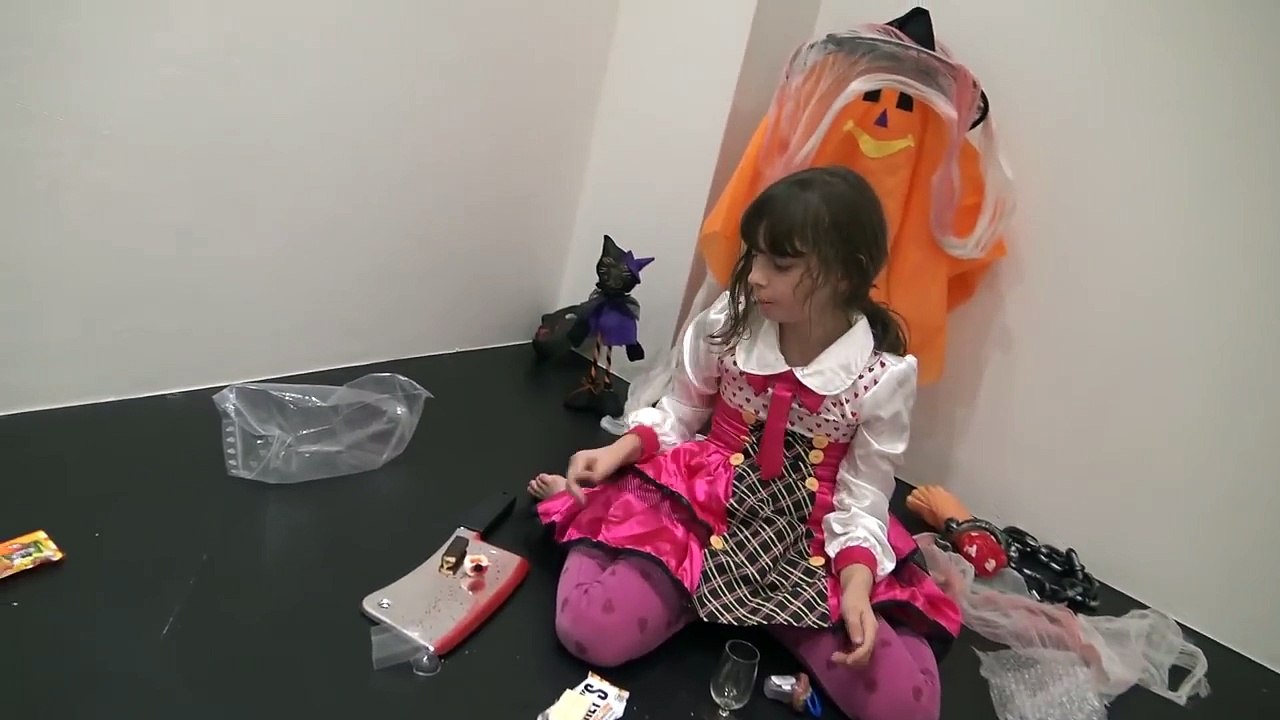 [HALLOWEEN] Dégustation géante de BONBONS CREEPY - Studio Bubble Tea Food Halloween