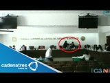 Trifulca y golpes en el Tribunal de Morelos; magistrado tunde a colega