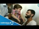 Reencuentro entre padre e hijo tras ataque químico en Siria