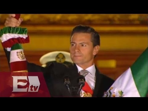 Enrique Peña Nieto encabeza la ceremonia de Independencia / Vianey Esquinca