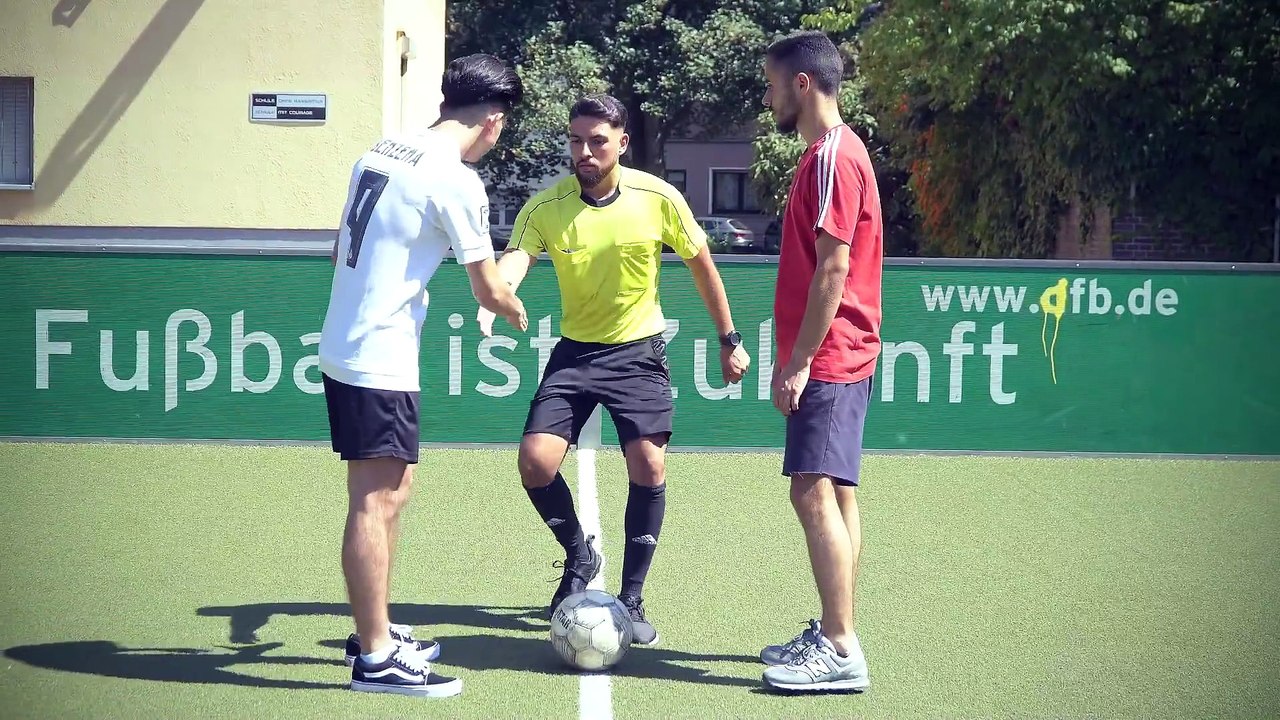 5 ARTEN VON SCHIEDSRICHTER ⎮ Younes jones