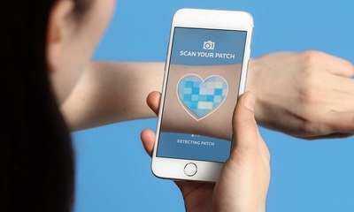 لصقة رقمية ثورية للوقاية من حروق الشمس