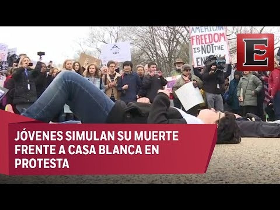Estudiantes en Washington piden más control de armas