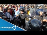 Bloqueo de CNTE deja un detenido y un herido / Marchas de la CNTE 2013