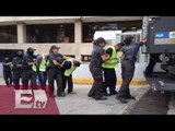 Obtienen declaraciones de policías relacionados con la desaparición de normalistas / Vianey Esquin