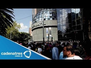 Maestros de la CNTE realizan plantón en la Bolsa Mexicana de Valores